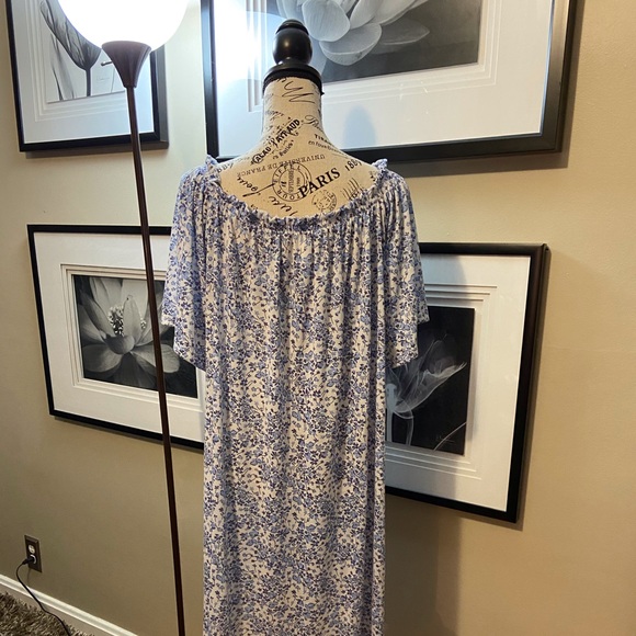 H&M Nightgown Small - Picture 3 of 4